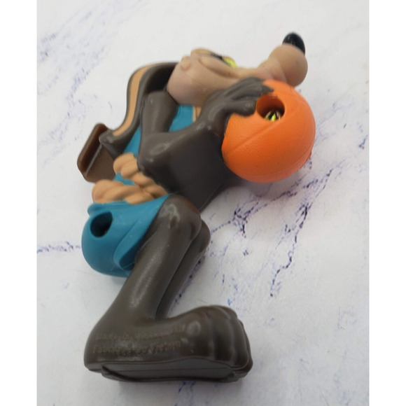 2020 Space Jam Wile E Coyote Basketball Figure McDonalds Happy Meal Toy - Picture 5 of 8